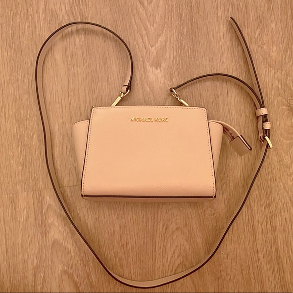 Michael Kors Handbags - Crossbody small bag Michael Kors